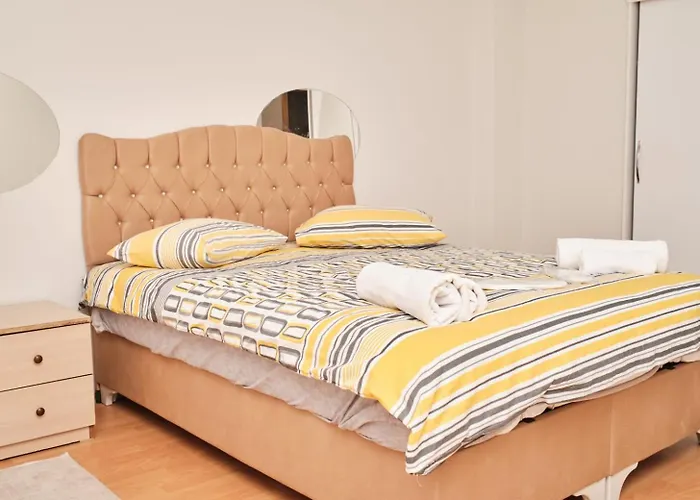 Apartahotel Sehrin Ortasinda Uygun Ve Aile Icin