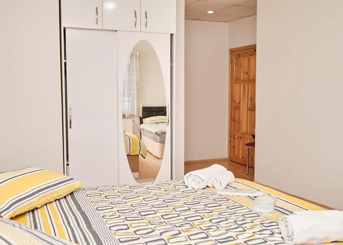 Sehrin Ortasinda Uygun Ve Aile Icin