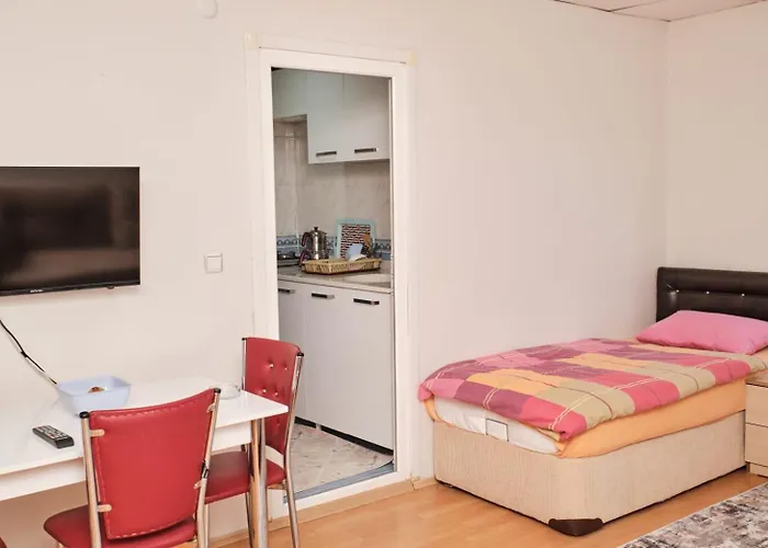 Apartahotel Sehrin Ortasinda Uygun Ve Aile Icin